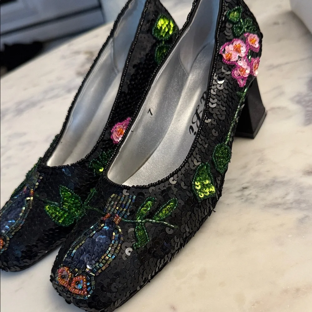 Black Sequin Embellished Women's Shoes - Picture 6 of 7